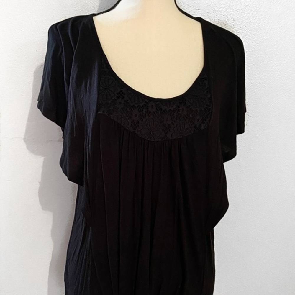 One world size L top